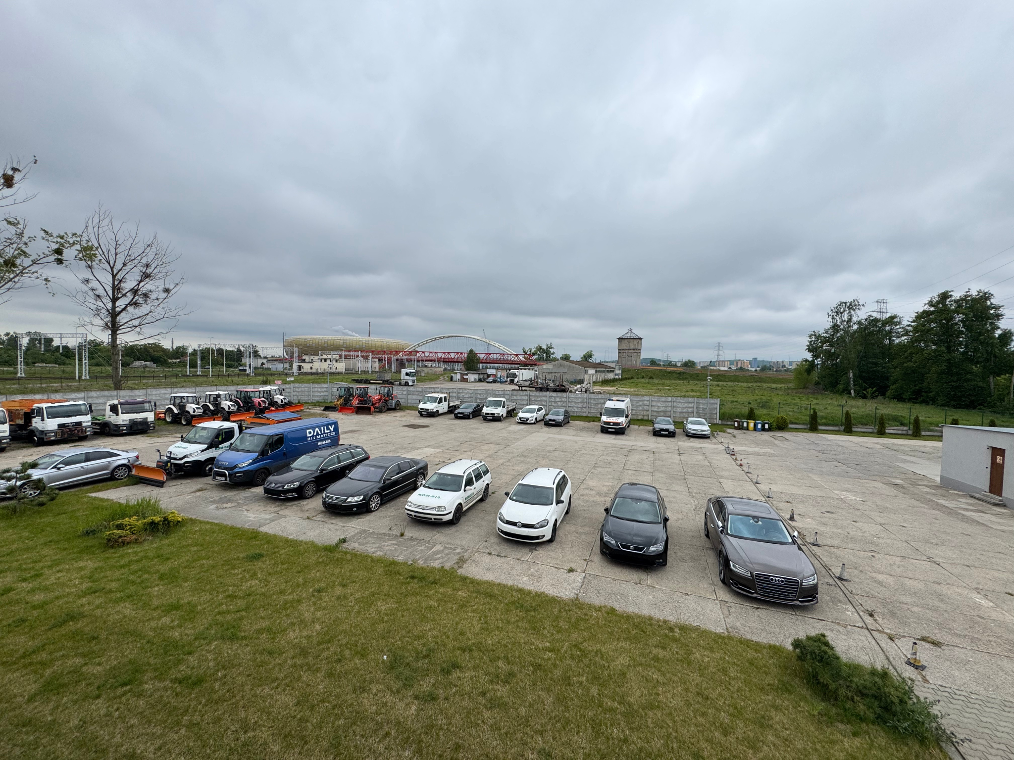 plac zewnetrzny parking