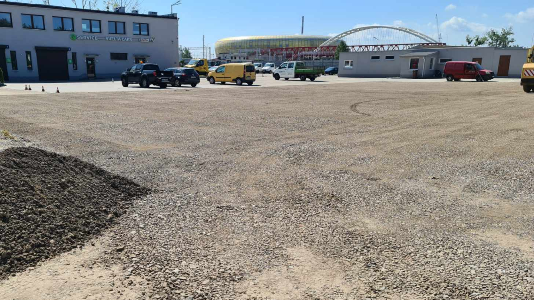 plac zewnetrzny parking